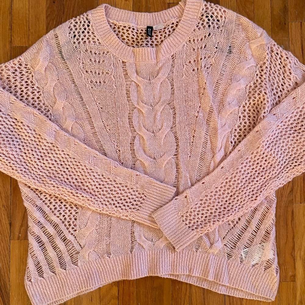 H & M pink sweater, size large